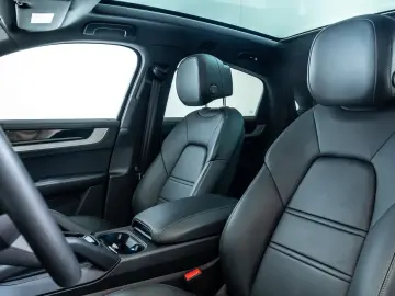 PORSCHE Cayenne E-Hybrid Coupe Matrix InnoDrive HU Pano