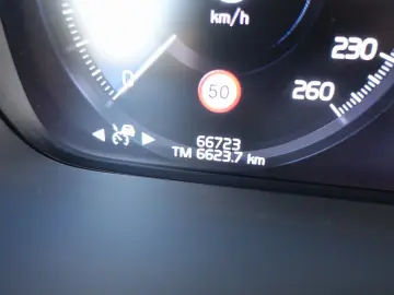 VOLVO XC90  T8 AWD Recharge Inscription FourC HUD AHK