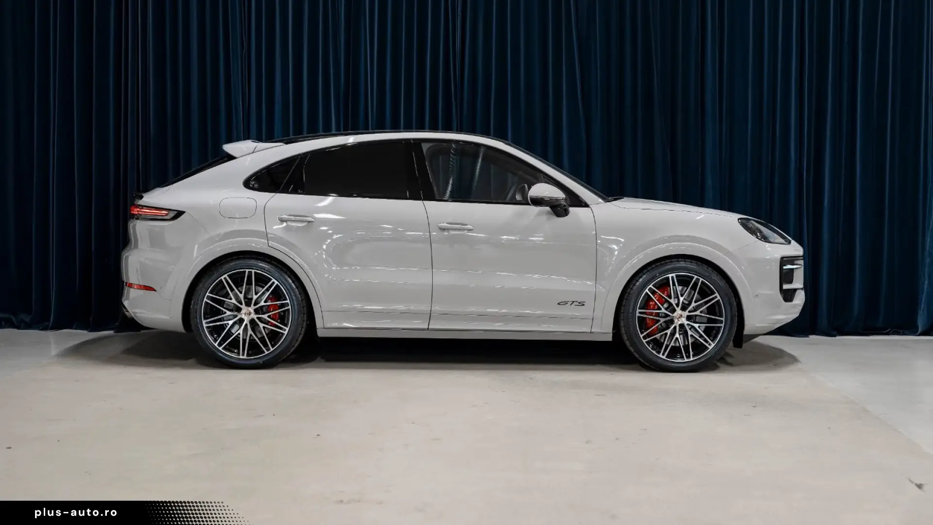 Porsche Cayenne Coupe GTS - Burmester - HUD - AWS