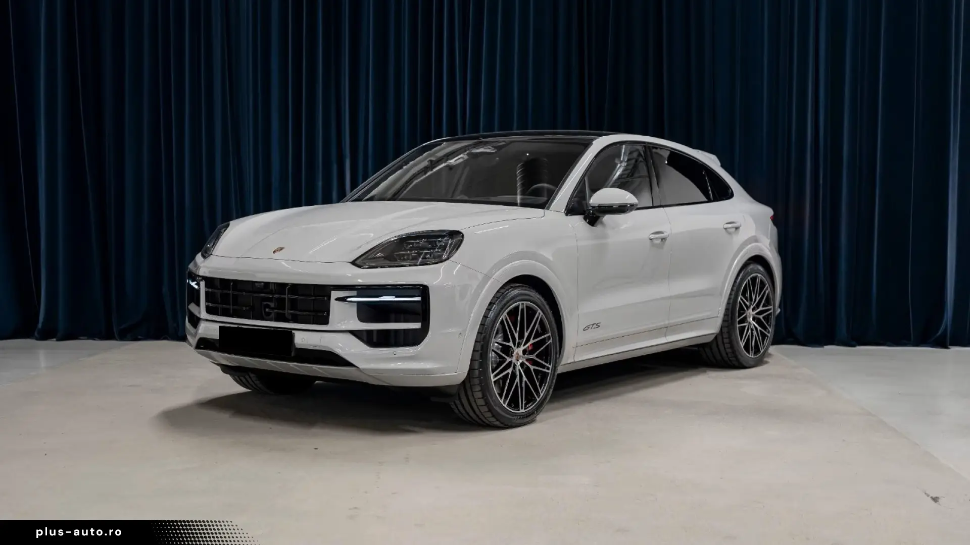 Porsche Cayenne Coupe GTS - Burmester - HUD - AWS