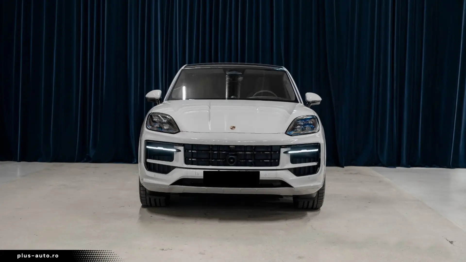 Porsche Cayenne Coupe GTS - Burmester - HUD - AWS