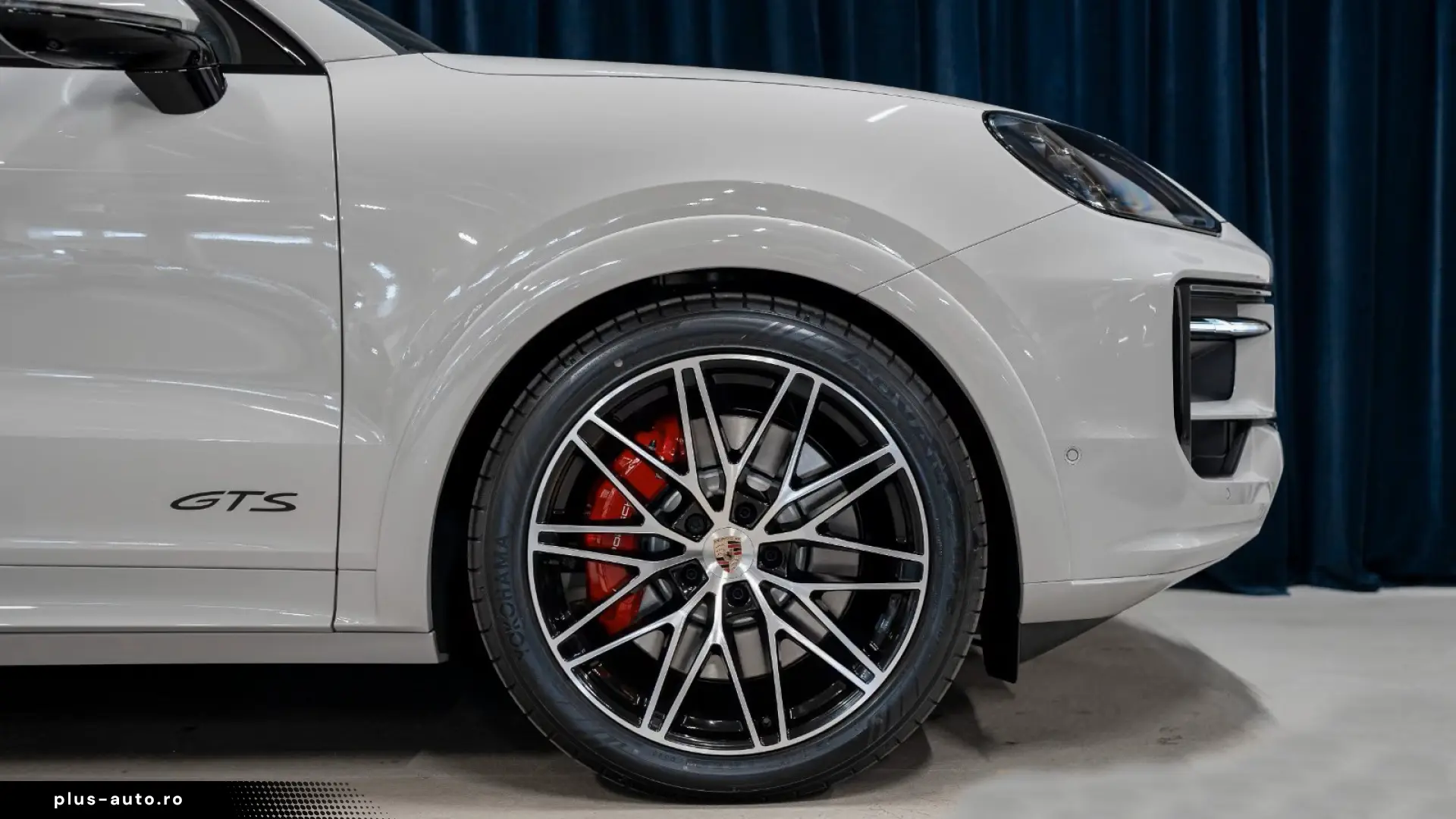 Porsche Cayenne Coupe GTS - Burmester - HUD - AWS