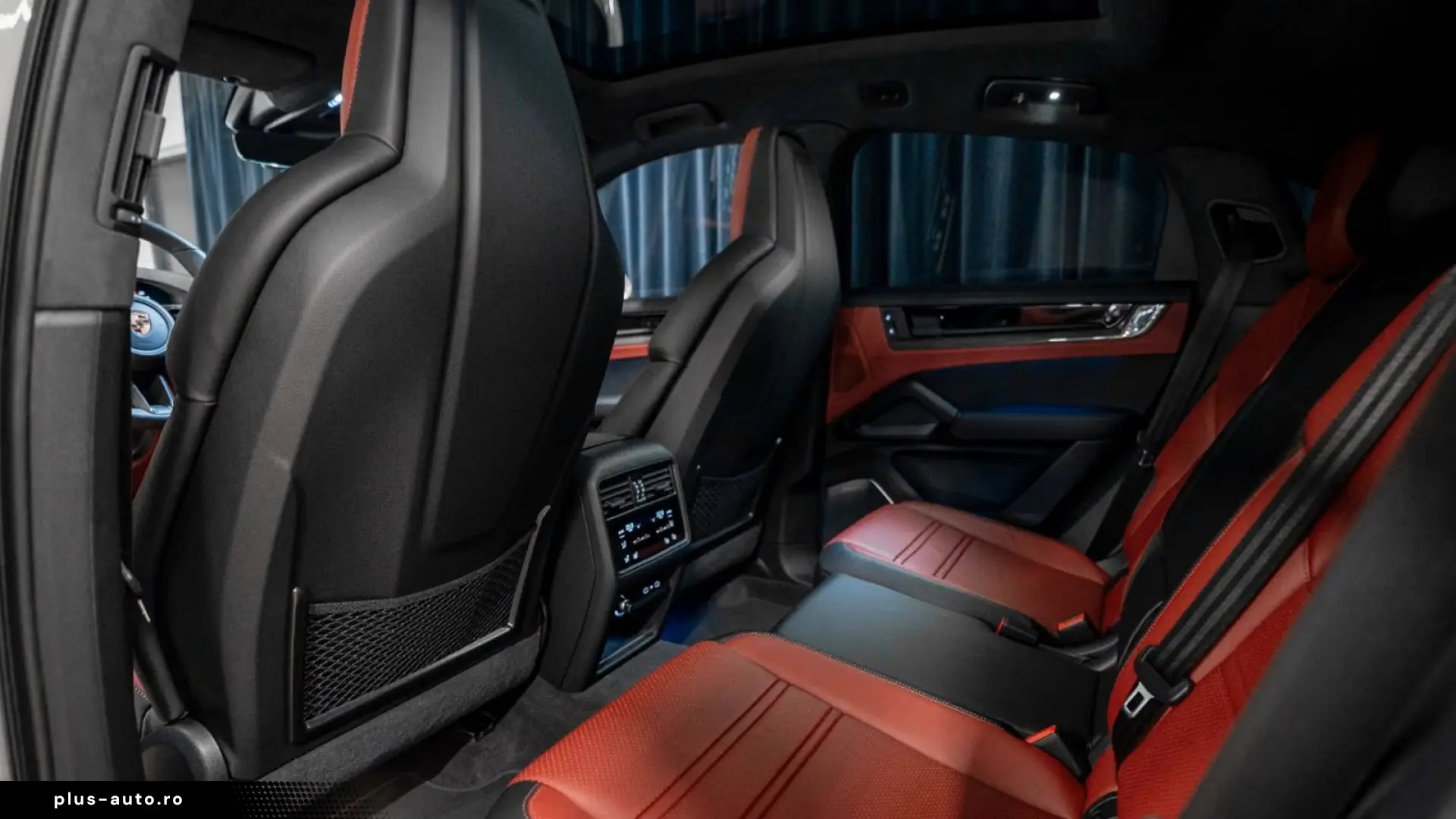 Porsche Cayenne Coupe GTS - Burmester - HUD - AWS