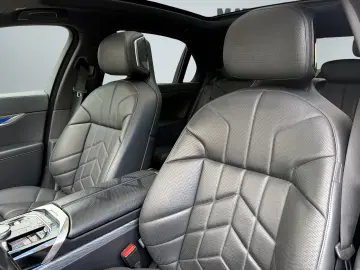 BMW 740d xDrive 22 BBS Chrom-Paket Panorama B&W