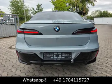 BMW 740i M Sport Paket Kristall Paket SkyLounge B&W
