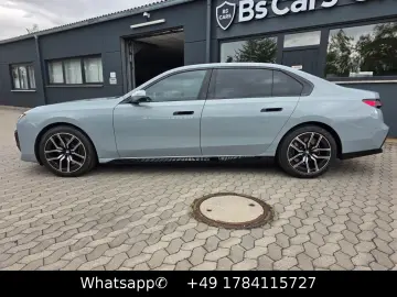 BMW 740i M Sport Paket Kristall Paket SkyLounge B&W