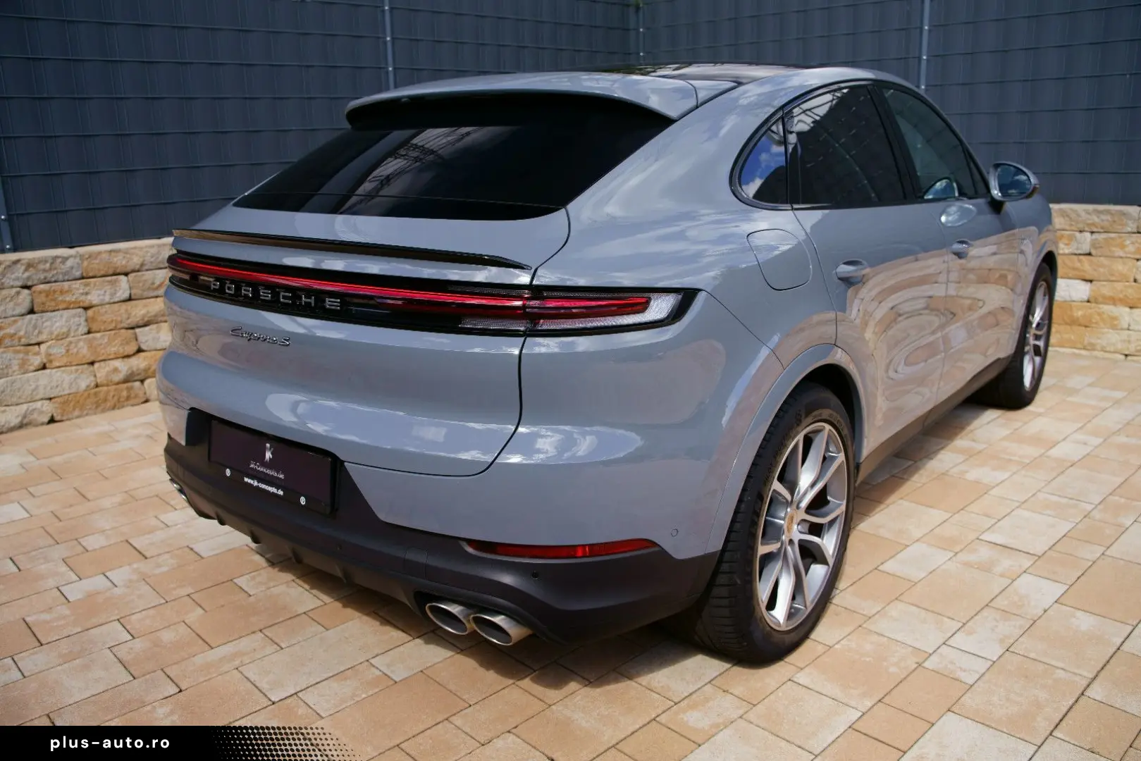 PORSCHE Cayenne Coupe S E-Hybrid  HLA HD-Matrix HeadUP