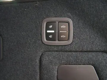 PORSCHE Cayenne Coupe E-Hybrid AirSusp. Inno Pano AHK