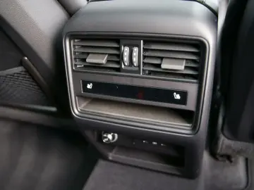 PORSCHE Cayenne Coupe E-Hybrid AirSusp. Inno Pano AHK