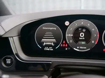 PORSCHE Cayenne Coupe E-Hybrid AirSusp. Inno Pano AHK