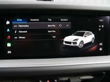 PORSCHE Cayenne Coupe E-Hybrid AirSusp. Inno Pano AHK