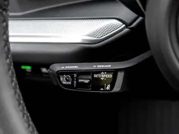 PORSCHE Cayenne E-Hybrid Coupe InnoDrive ActiveSusp. HU