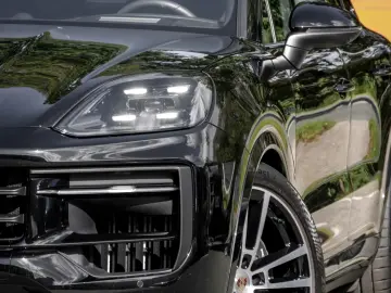 PORSCHE Cayenne E-Hybrid Coupe InnoDrive ActiveSusp. HU