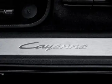 PORSCHE Cayenne E-Hybrid Coupe InnoDrive ActiveSusp. HU