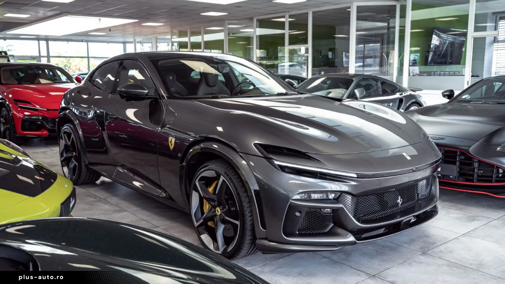 Ferrari Purosangue V12 - Carbon - Panoramic
