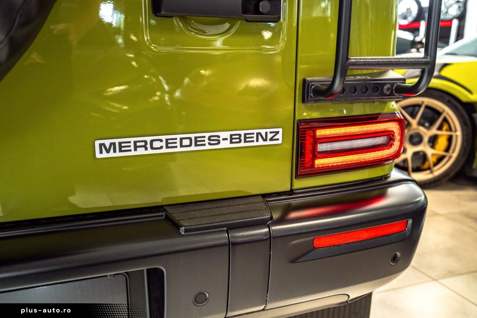 MERCEDES-BENZ G450d  Stronger Than The 1980s 1 460 STOCK