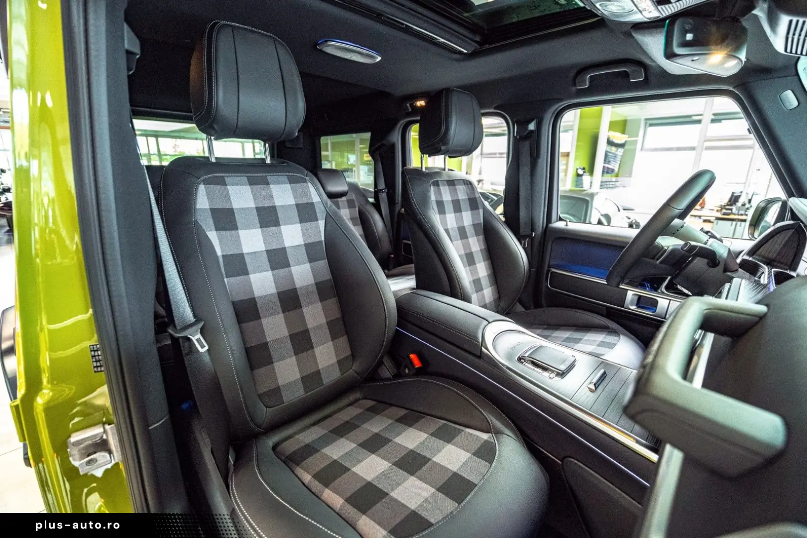 MERCEDES-BENZ G450d  Stronger Than The 1980s 1 460 STOCK