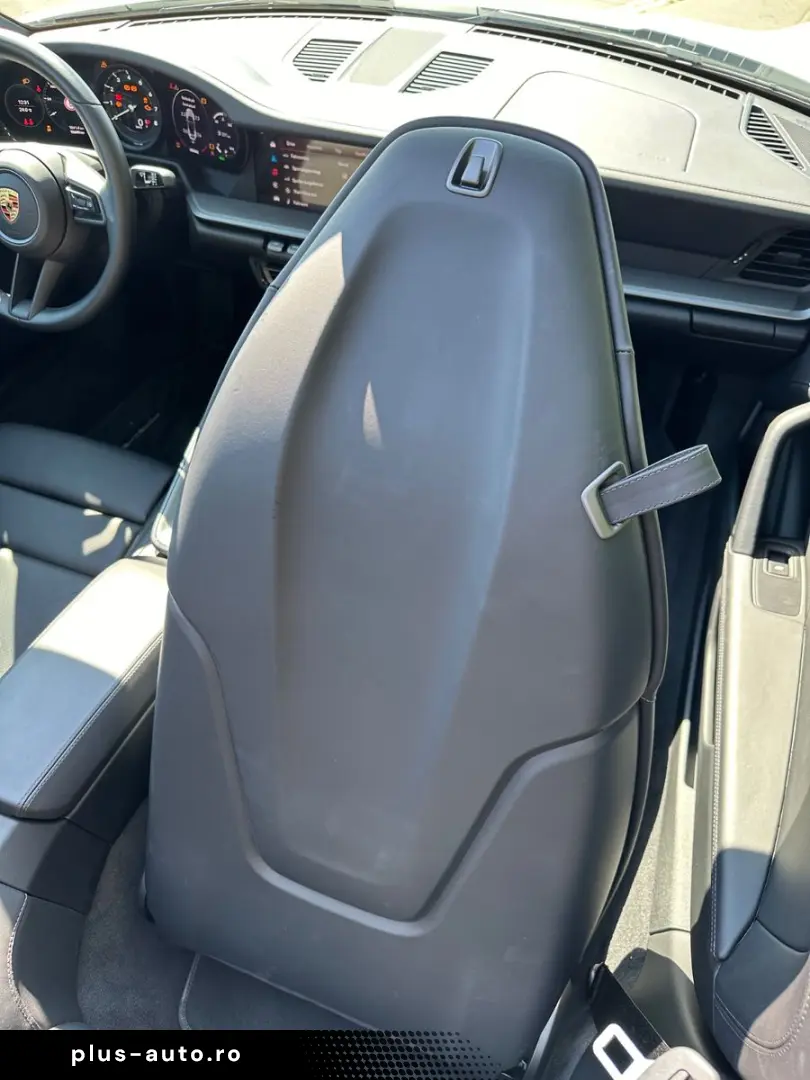 PORSCHE 992 911 Carrera S Cabrio SAG Vollleder Matrix Bo