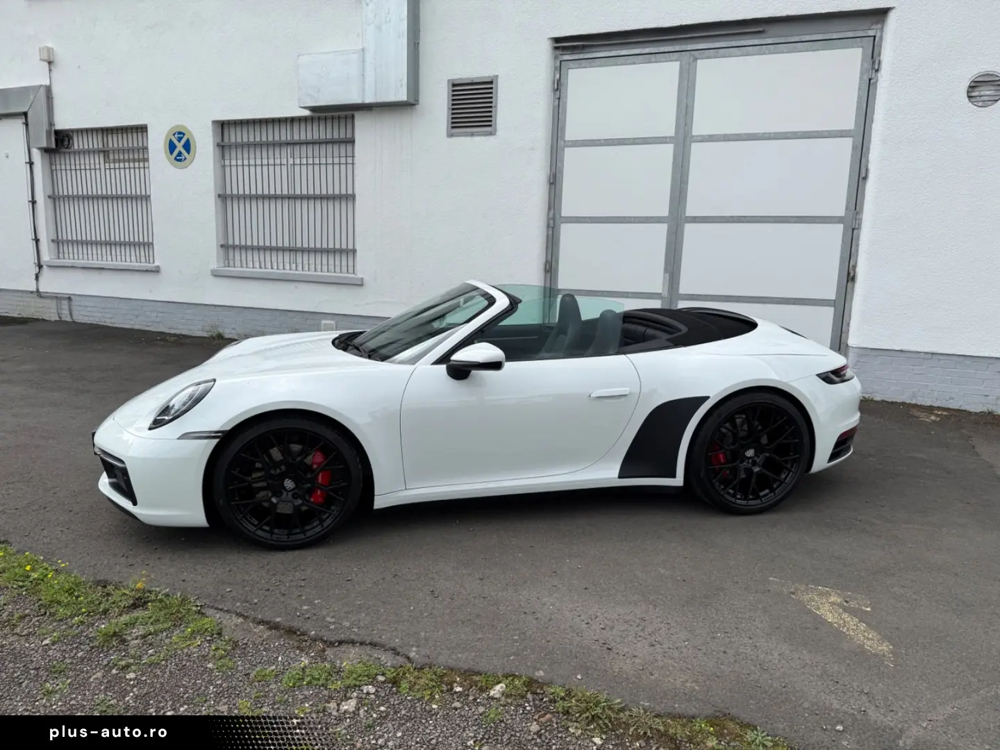 PORSCHE 992 911 Carrera S Cabrio SAG Vollleder Matrix Bo