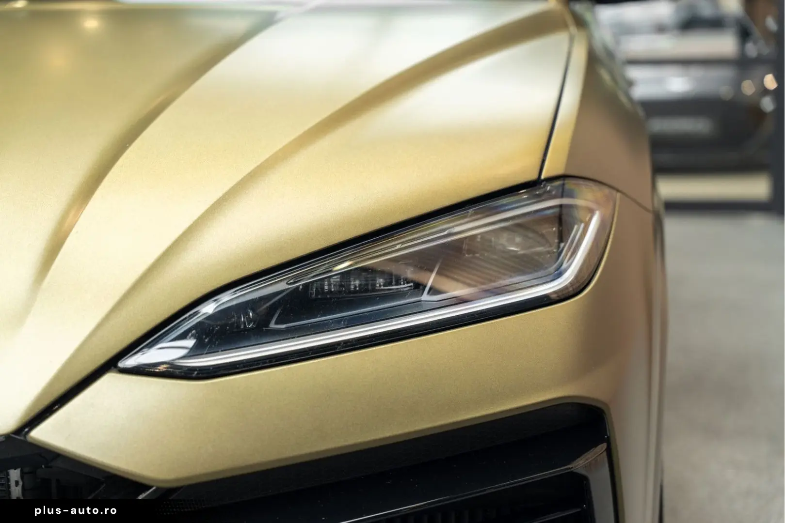 LAMBORGHINI Urus SE Akrapovic Full PPF Carbon B&O 4.0 V8 Hyb