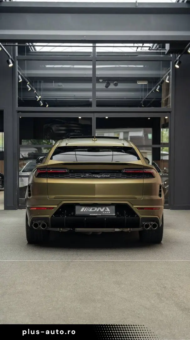 LAMBORGHINI Urus SE Akrapovic Full PPF Carbon B&O 4.0 V8 Hyb