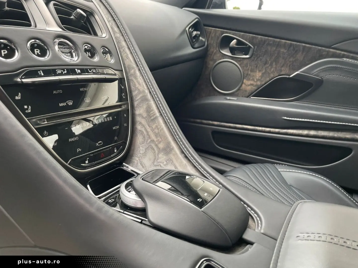ASTON MARTIN DB11 COUPE-Q-PAINT FULL LEATHER PREMIUM&hellip;