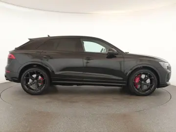AUDI RS Q8 SUV performance Laser Pano Vmax RSAbgas 23
