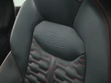AUDI RS Q8 SUV performance Laser Pano Vmax RSAbgas 23