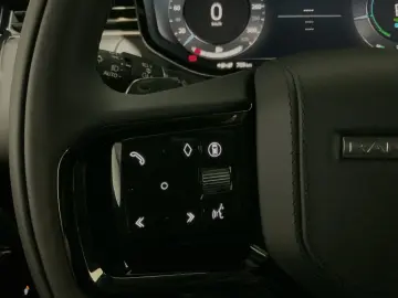 LAND ROVER Range Rover Sport Autobiography P550e 23   Stand