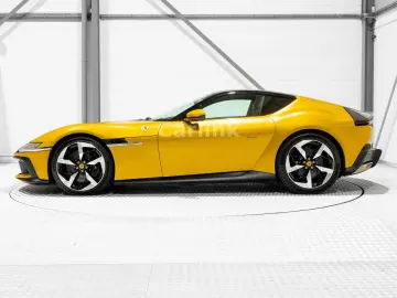 FERRARI 12Cilindri -PANO-LEDS-LIFT-PASS. DISPLAY-GIALLO-