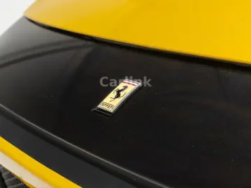 FERRARI 12Cilindri -PANO-LEDS-LIFT-PASS. DISPLAY-GIALLO-