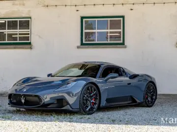 MASERATI MC20 Coupé  Lift  E-Diff  Sonus Faber  Garantie