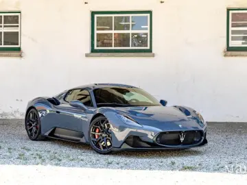 MASERATI MC20 Coupé  Lift  E-Diff  Sonus Faber  Garantie