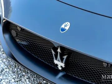 MASERATI MC20 Coupé  Lift  E-Diff  Sonus Faber  Garantie