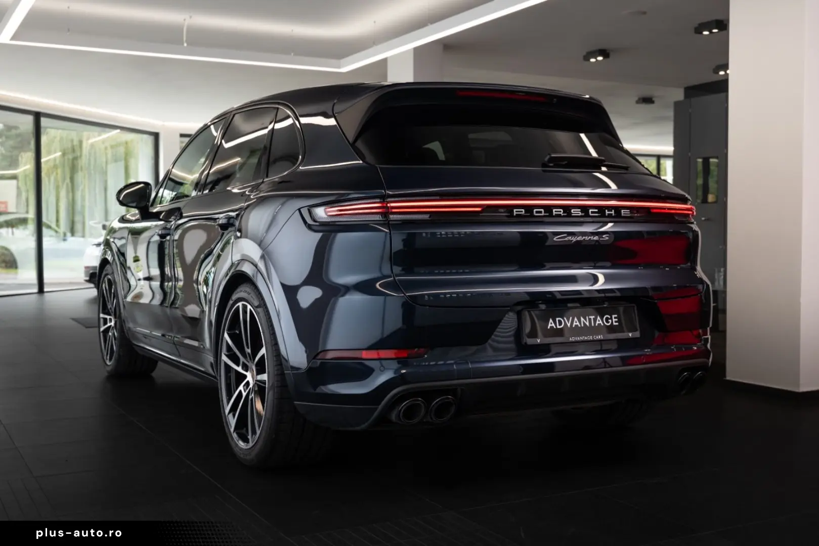 PORSCHE Cayenne S V8 Warranty 1st owner