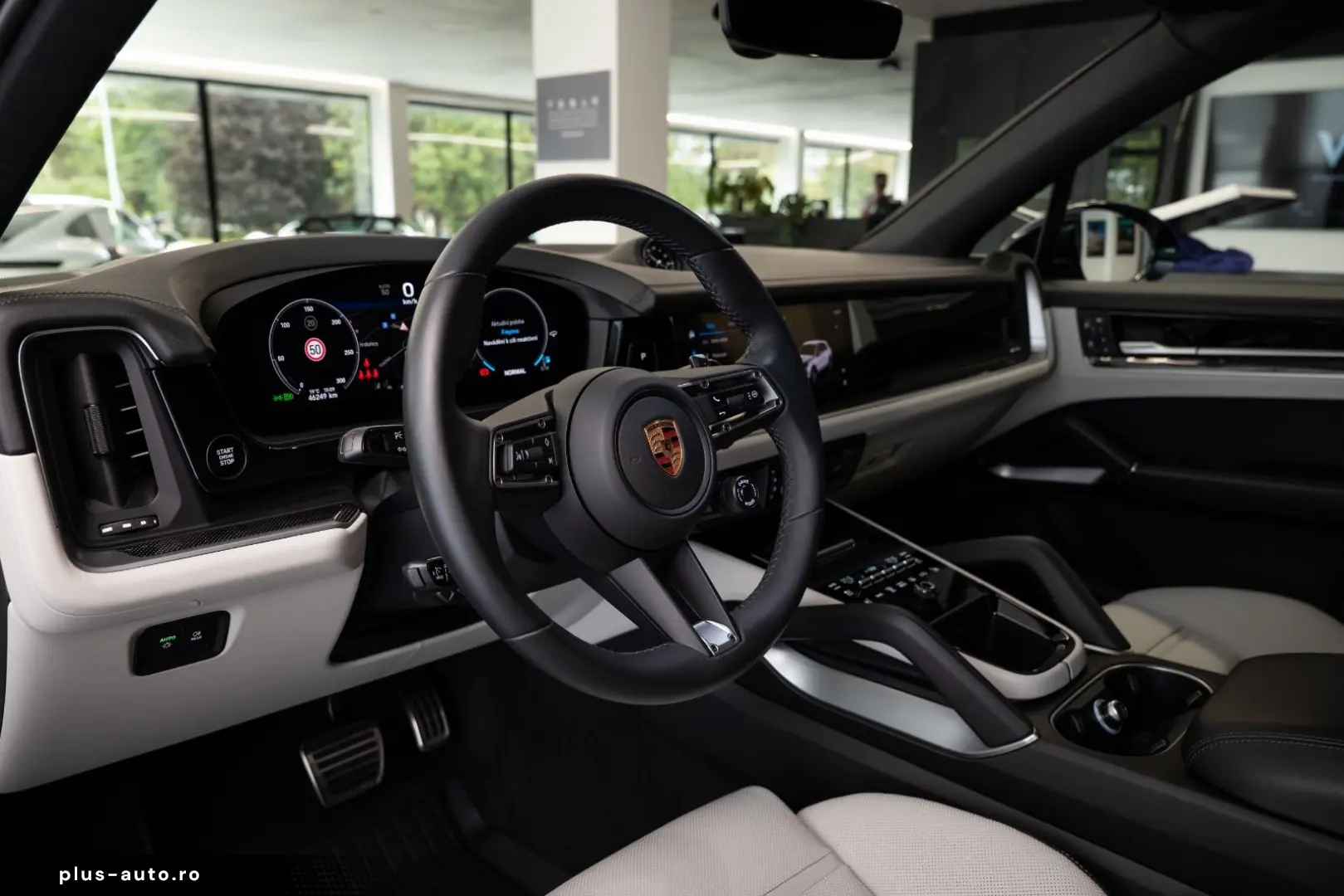 PORSCHE Cayenne S V8 Warranty 1st owner