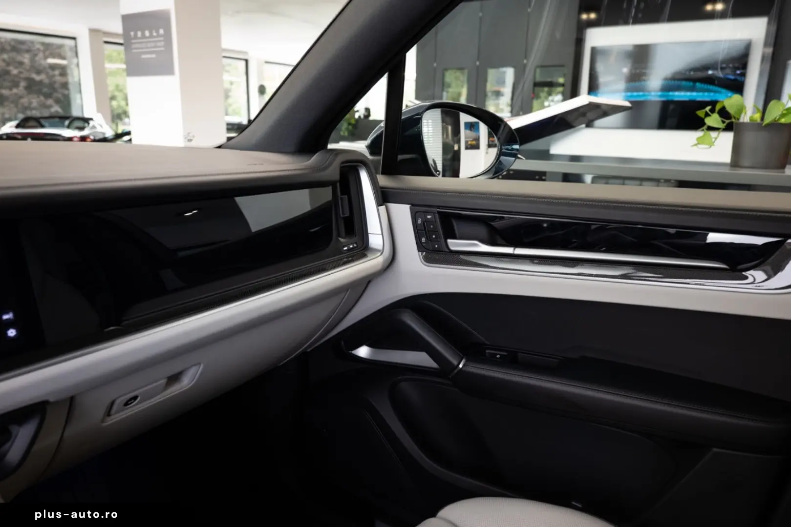 PORSCHE Cayenne S V8 Warranty 1st owner