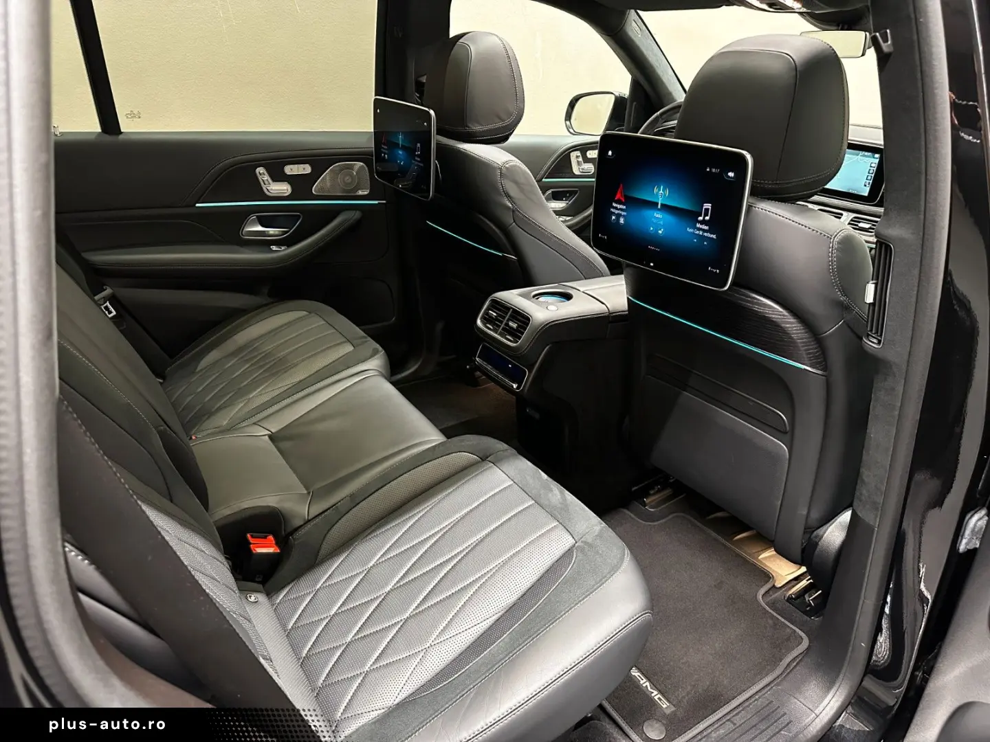 MERCEDES-BENZ GLS63 AMG 4M  Night-Paket  7-SITZER PANO DIST
