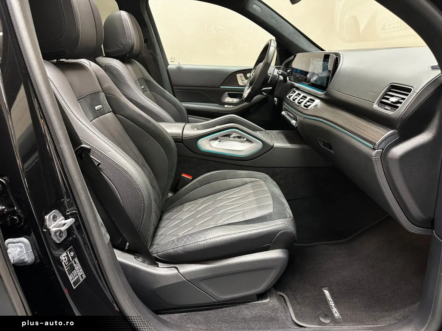 MERCEDES-BENZ GLS63 AMG 4M  Night-Paket  7-SITZER PANO DIST