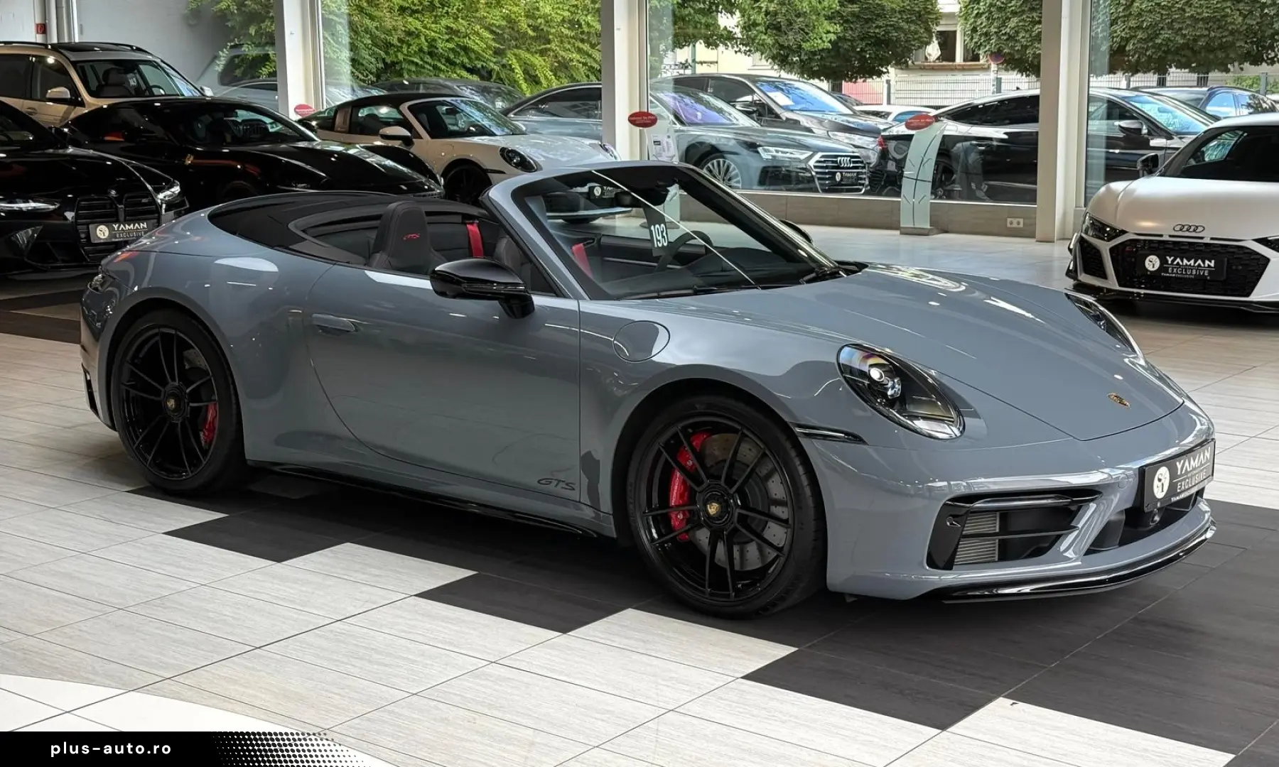 PORSCHE 911 Carrera GTS Cabriolet  360  Lift Carbon Bose
