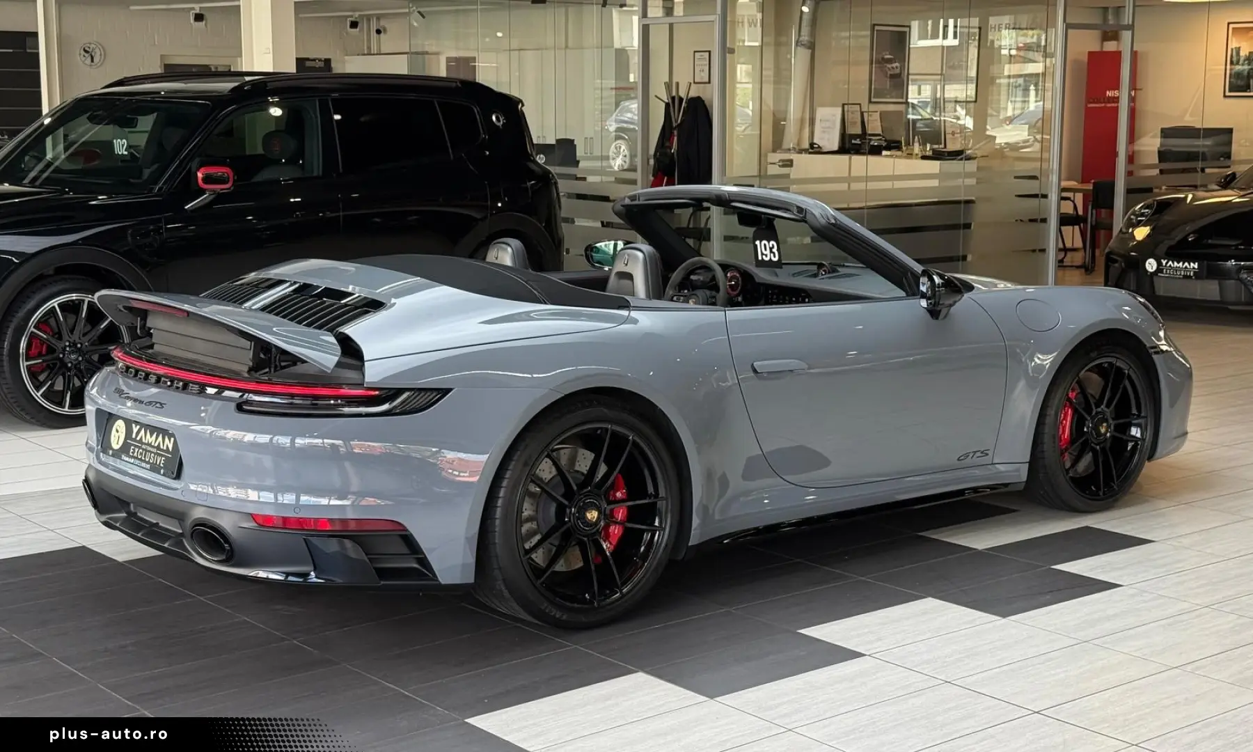 PORSCHE 911 Carrera GTS Cabriolet  360  Lift Carbon Bose
