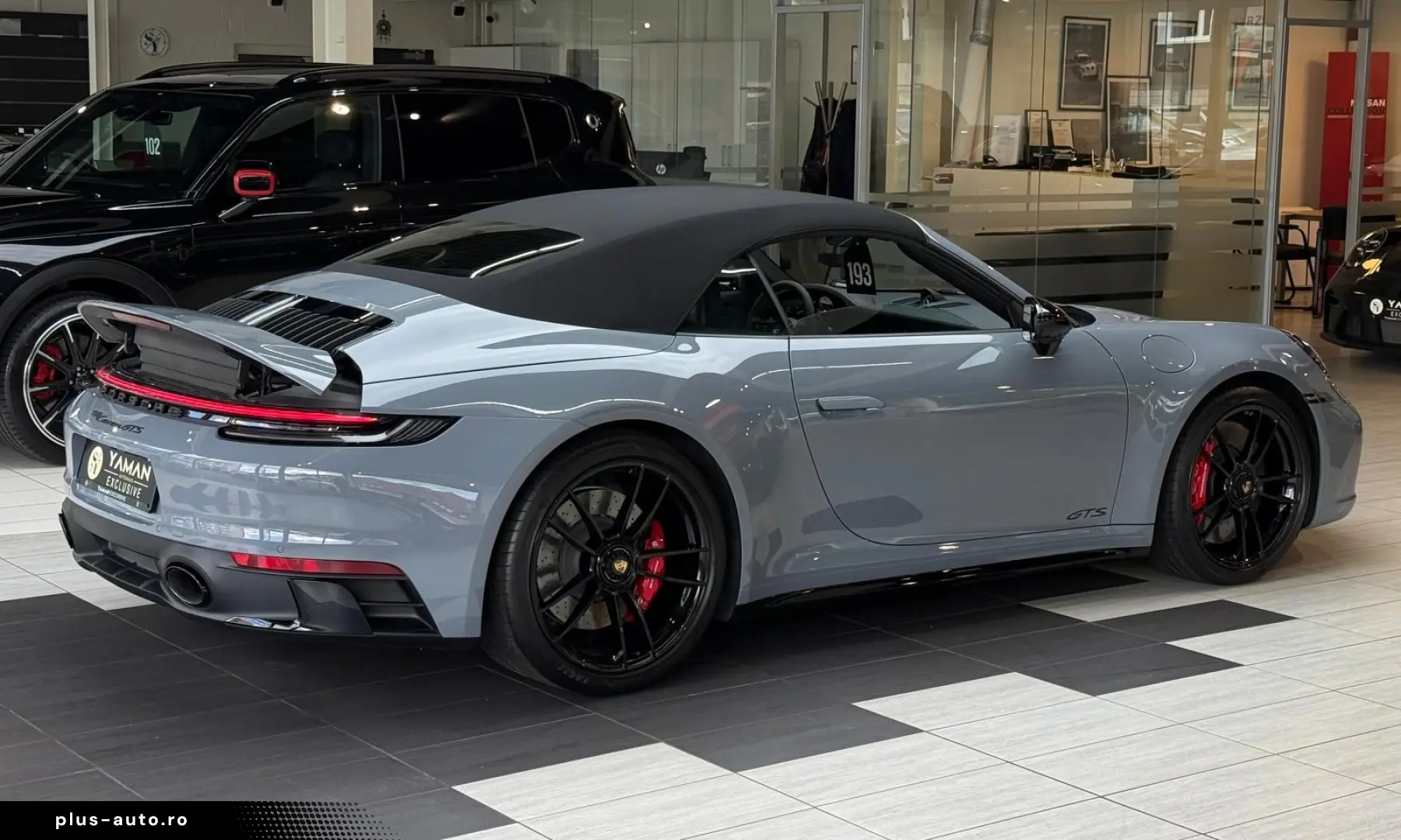 PORSCHE 911 Carrera GTS Cabriolet  360  Lift Carbon Bose