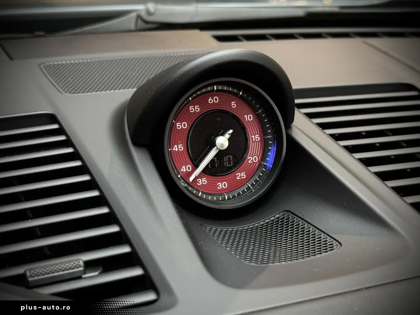 PORSCHE 911 Carrera GTS Cabriolet  360  Lift Carbon Bose