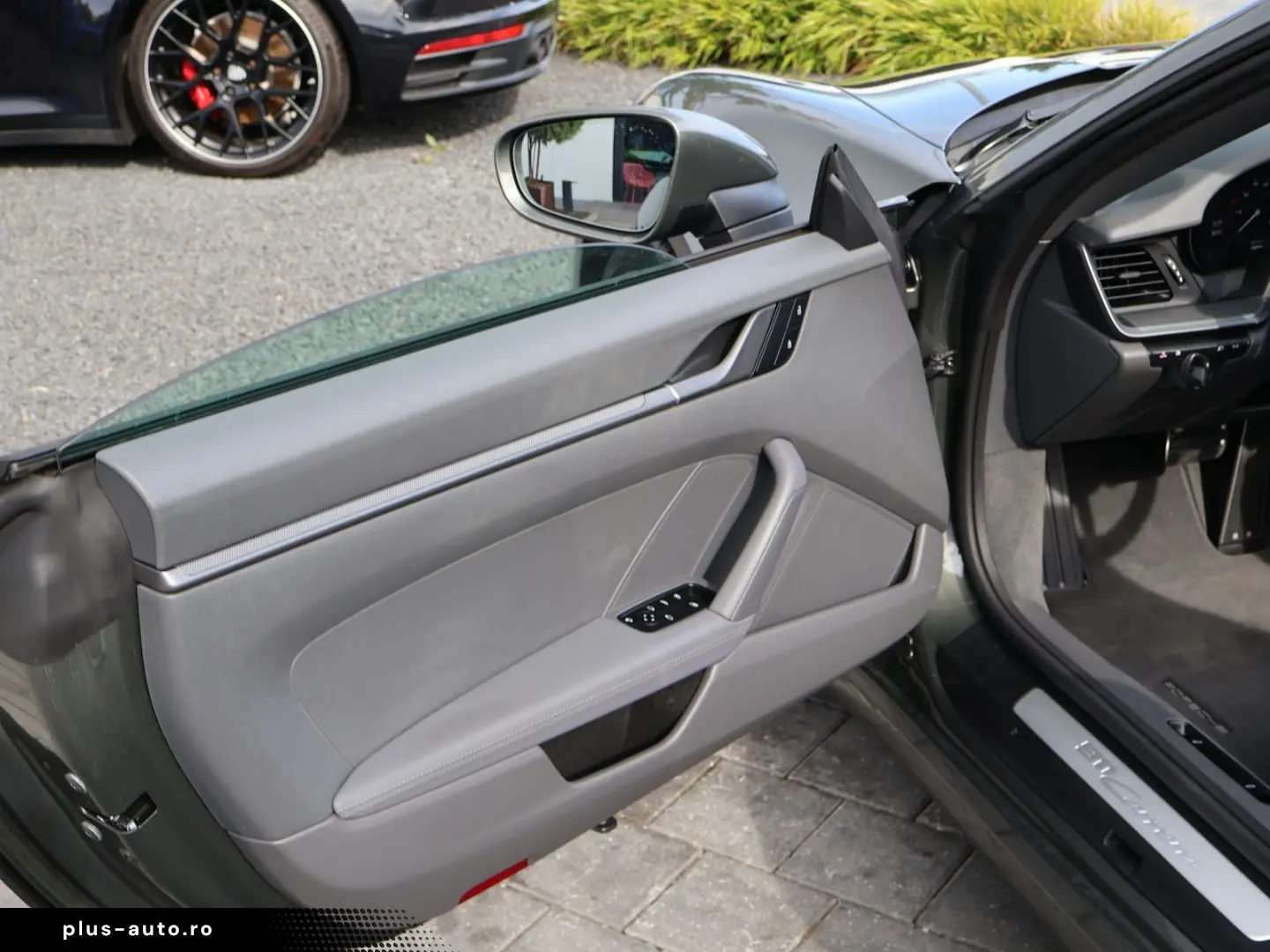 PORSCHE 992 Carrera Cabriolet SportChrono-PDLS-DAB-360