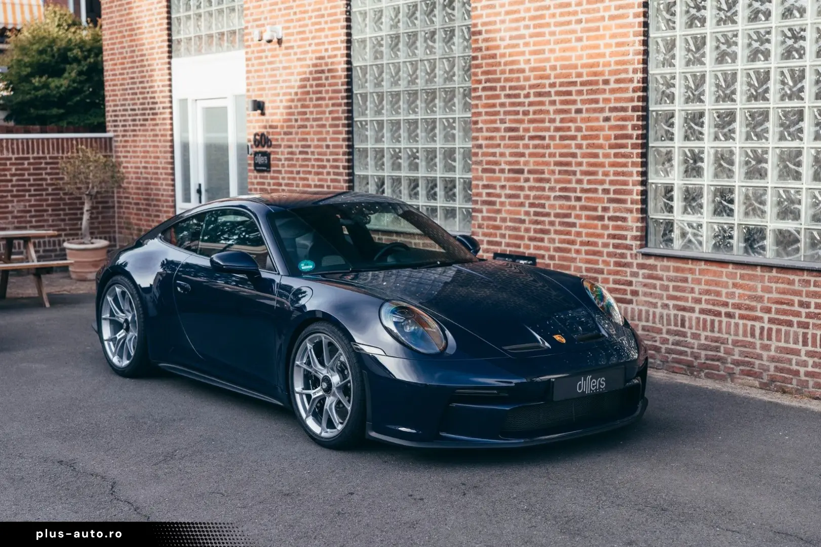 PORSCHE 992 GT3 Touring Sonderwunsch - Approved 04 2027