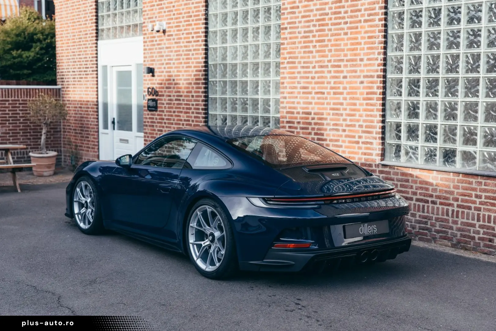 PORSCHE 992 GT3 Touring Sonderwunsch - Approved 04 2027