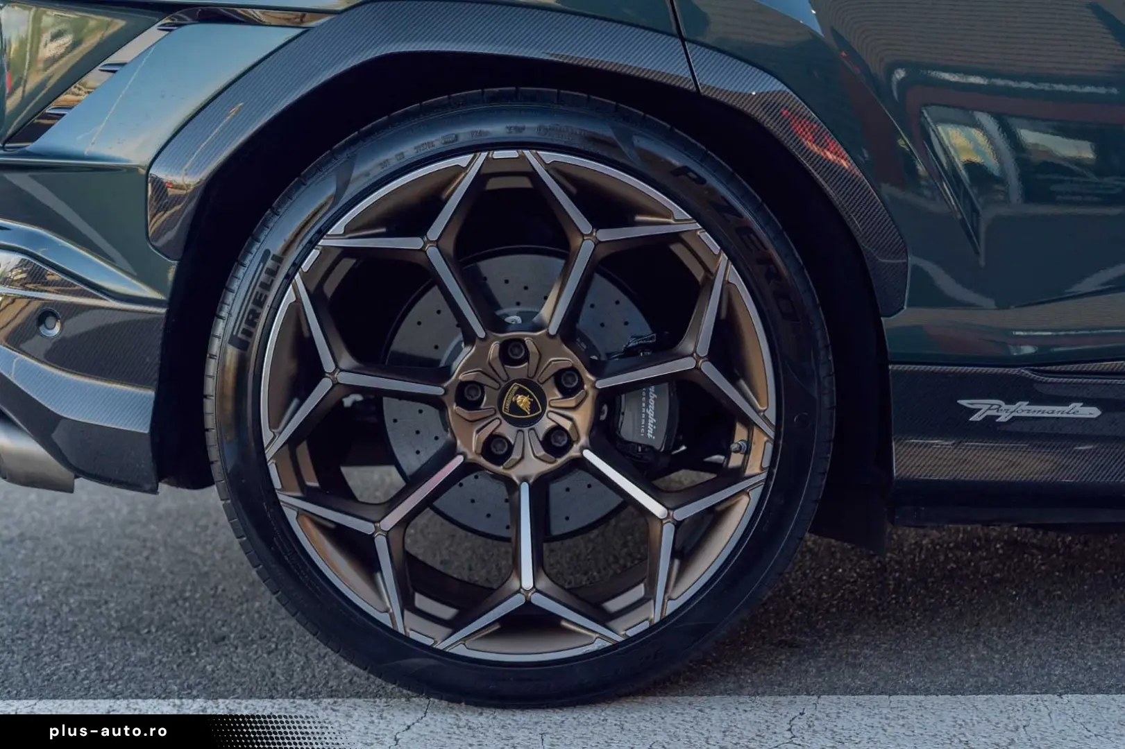 LAMBORGHINI Urus 4.0 V8 Performante