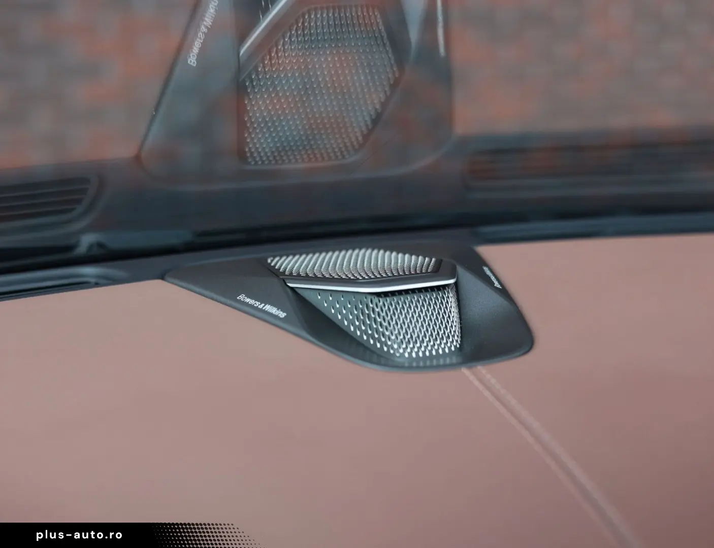 ASTON MARTIN DB12 4.0 V8 Volante