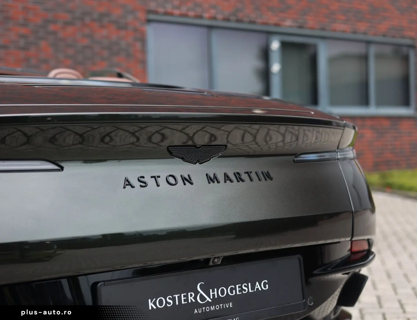 ASTON MARTIN DB12 4.0 V8 Volante