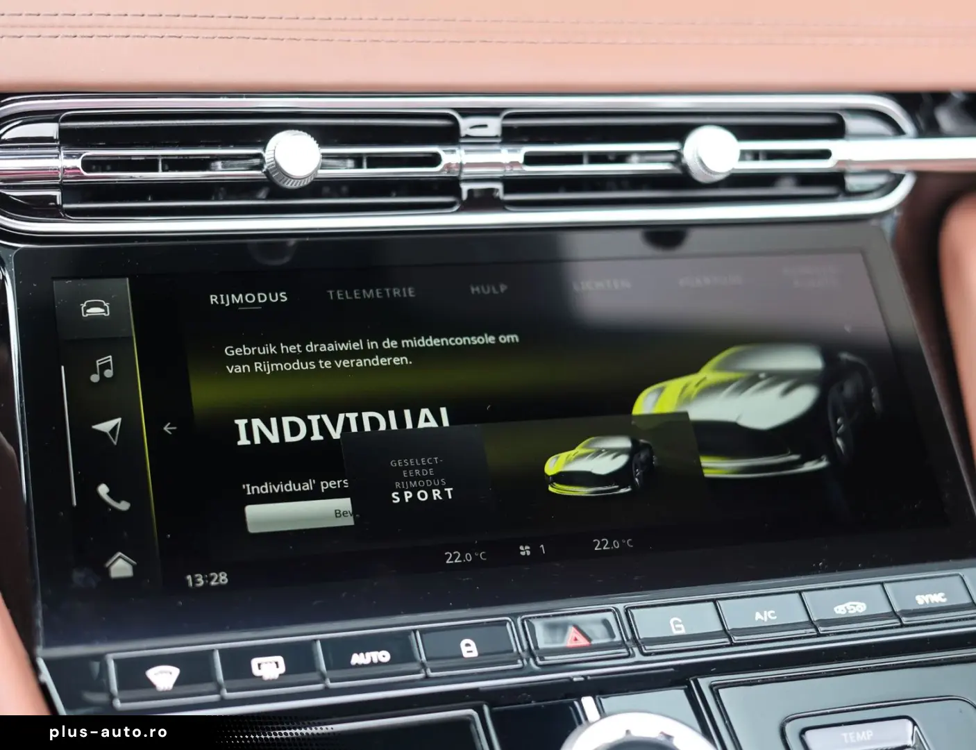 ASTON MARTIN DB12 4.0 V8 Volante
